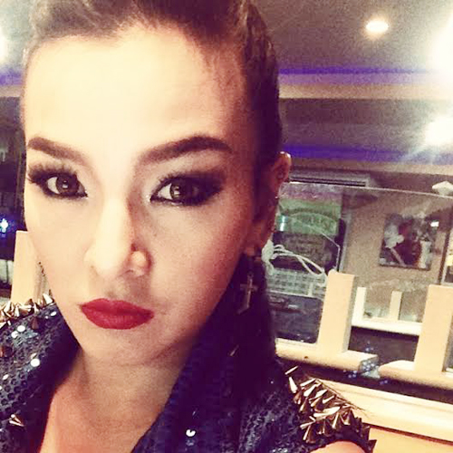 แคนดี้ รากแก่น แคนดี้ รากแก่น