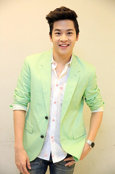 มาร์ช จุฑาวุฒิ มาร์ช จุฑาวุฒิ