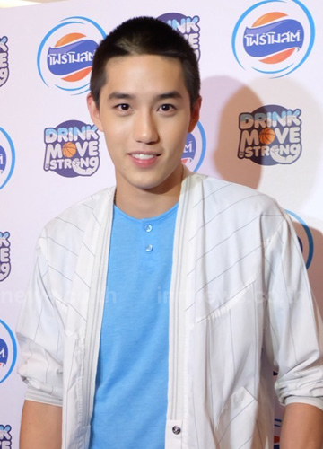 ต่อ ธนภพ ต่อ ธนภพ