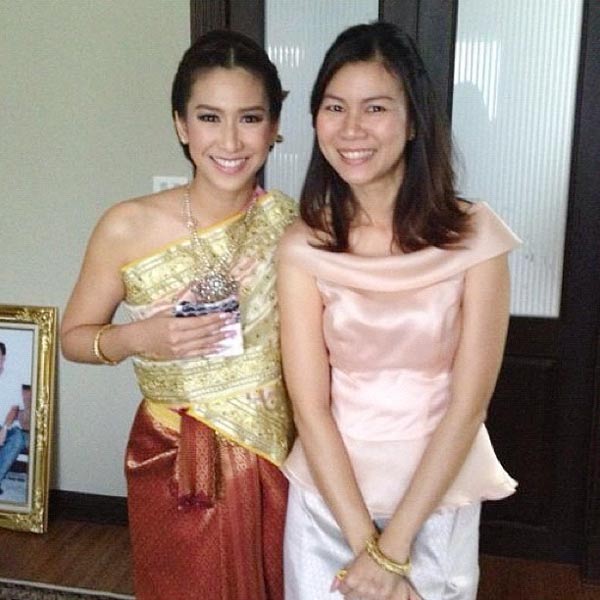 งานหมั้นป๊อก