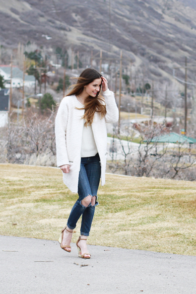 กางเกงยีนส์เข่าขาด กางเกงยีนส์เข่าขาด