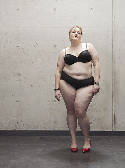 ทีมเต้นสาวพลัสไซส์ ทีมเต้นสาวพลัสไซส์