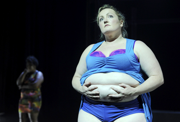 ทีมเต้นสาวพลัสไซส์ ทีมเต้นสาวพลัสไซส์