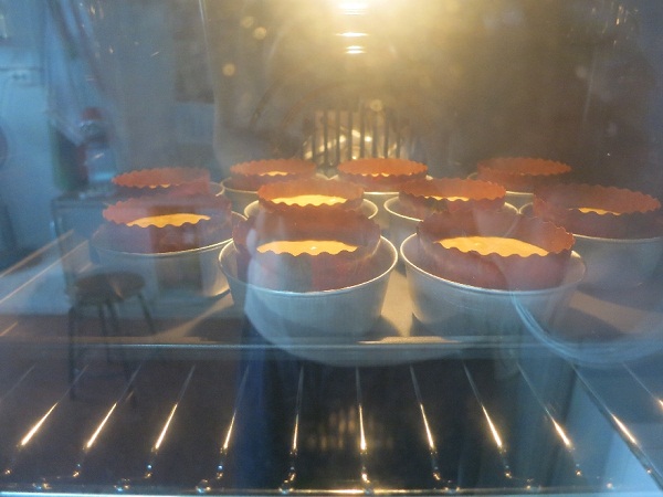 เค้กกล้วยน้ำว้า จับกล้วยสุกงอมมาทำขนมสุดอร่อย เค้กกล้วยน้ำว้า จับกล้วยสุกงอมมาทำขนมสุดอร่อย