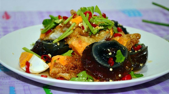 ยำ 3 ไข่ เมนูไข่สุดแซบรสเด็ด ทำง่าย ๆ ยำ 3 ไข่ เมนูไข่สุดแซบรสเด็ด ทำง่าย ๆ