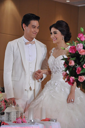 เรื่องย่อละครรักออกฤทธิ์ เรื่องย่อละครรักออกฤทธิ์