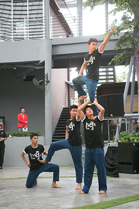 ลางลิง The Aerialist ลางลิง The Aerialist