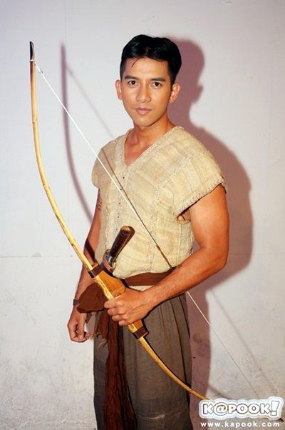 อ๋อม ไมค์ ปุ๊กลุ๊ก นาว นำทีมบวงสรวงละคร อตีตา อ๋อม ไมค์ ปุ๊กลุ๊ก นาว นำทีมบวงสรวงละคร อตีตา