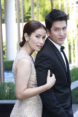 แอน-ติ๊ก แฮปปี้ คนดูอิน อย่าลืมฉัน เชียร์สุริยงเอาคืนเขมชาติ แอน-ติ๊ก แฮปปี้ คนดูอิน อย่าลืมฉัน เชียร์สุริยงเอาคืนเขมชาติ