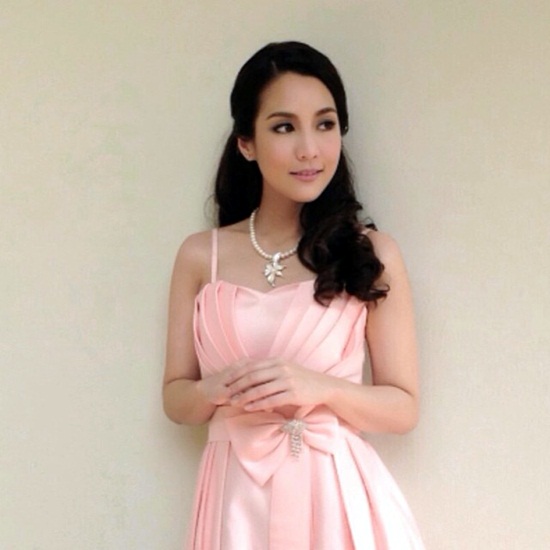 คือหัตถาครองพิภพ คือหัตถาครองพิภพ