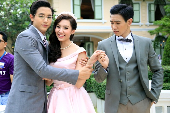 ปาร์ตี้ยามบ่ายกับคุณชายพุฒิภัทร ปาร์ตี้ยามบ่ายกับคุณชายพุฒิภัทร