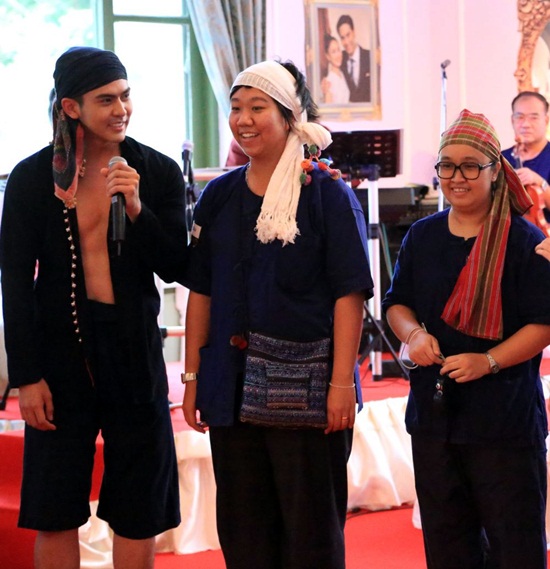 ปาร์ตี้ยามบ่ายกับคุณชายรัชชานนท์ ปาร์ตี้ยามบ่ายกับคุณชายรัชชานนท์