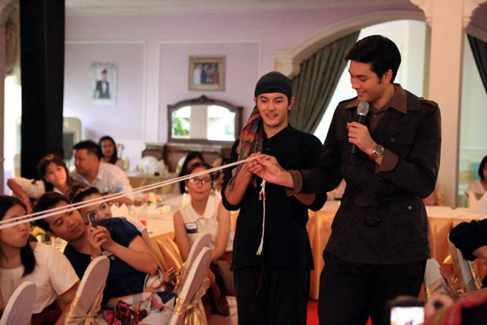 ปาร์ตี้ยามบ่ายกับคุณชายรัชชานนท์ ปาร์ตี้ยามบ่ายกับคุณชายรัชชานนท์