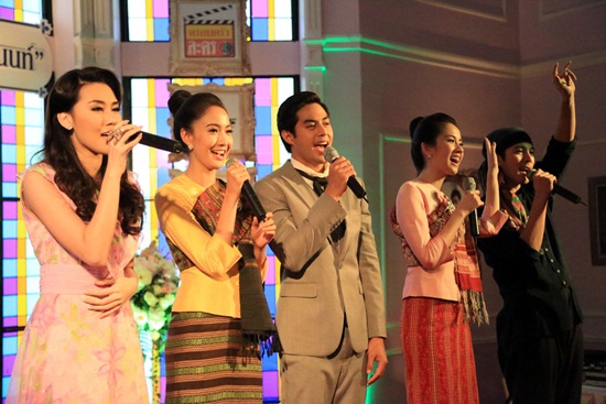 ปาร์ตี้ยามบ่ายกับคุณชายรัชชานนท์ ปาร์ตี้ยามบ่ายกับคุณชายรัชชานนท์