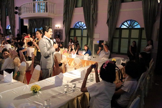 ปาร์ตี้ยามบ่ายกับคุณชายรัชชานนท์ ปาร์ตี้ยามบ่ายกับคุณชายรัชชานนท์