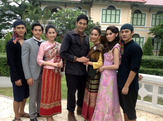 ปาร์ตี้ยามบ่ายกับคุณชายรัชชานนท์ ปาร์ตี้ยามบ่ายกับคุณชายรัชชานนท์