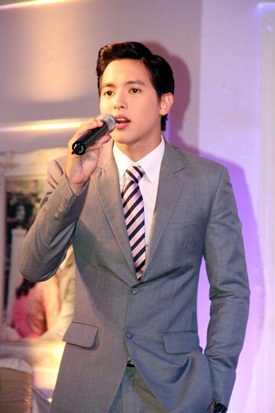 ปาร์ตี้ยามบ่ายกับคุณชายพุฒิภัทร ปาร์ตี้ยามบ่ายกับคุณชายพุฒิภัทร