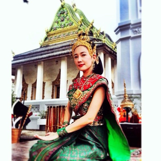 เรื่องย่ออีสา เรื่องย่ออีสา