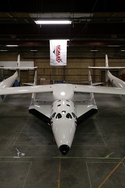 SpaceShipTwo เครื่องบินทัวร์อวกาศจาก เวอร์จิ้น กาแลคติก SpaceShipTwo เครื่องบินทัวร์อวกาศจาก เวอร์จิ้น กาแลคติก