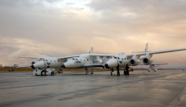 SpaceShipTwo เครื่องบินทัวร์อวกาศจาก เวอร์จิ้น กาแลคติก SpaceShipTwo เครื่องบินทัวร์อวกาศจาก เวอร์จิ้น กาแลคติก