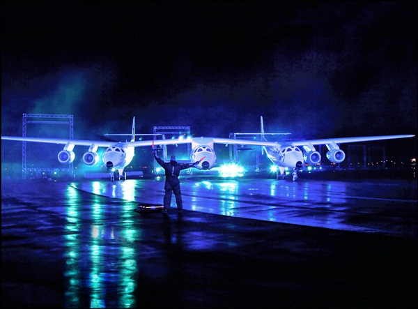 SpaceShipTwo เครื่องบินทัวร์อวกาศจาก เวอร์จิ้น กาแลคติก SpaceShipTwo เครื่องบินทัวร์อวกาศจาก เวอร์จิ้น กาแลคติก