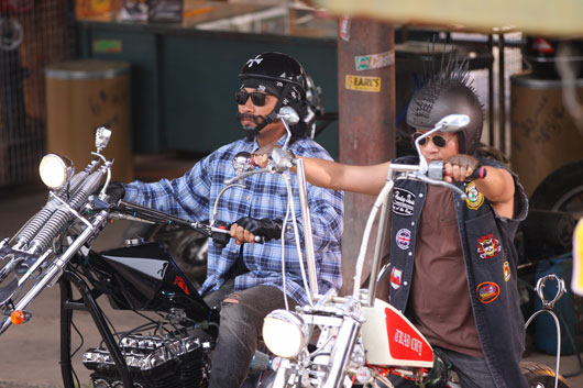 สูบคู่กู้โลก