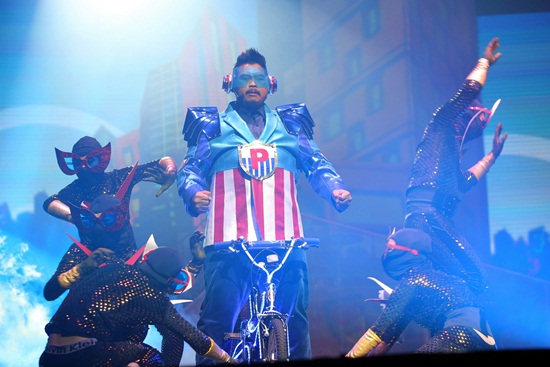 สามแยกปากหวาน ปล่อยของไม่มีกั๊ก ทิ้งทวนสงครามฮาครั้งสุดท้าย ! สามแยกปากหวาน ปล่อยของไม่มีกั๊ก ทิ้งทวนสงครามฮาครั้งสุดท้าย !