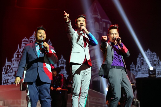 สามแยกปากหวาน ปล่อยของไม่มีกั๊ก ทิ้งทวนสงครามฮาครั้งสุดท้าย ! สามแยกปากหวาน ปล่อยของไม่มีกั๊ก ทิ้งทวนสงครามฮาครั้งสุดท้าย !