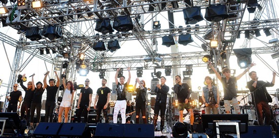 genie Fest 16 ปี แห่งความร็อค ยิ่งใหญ่ ศิลปินขนทัพระเบิดความมันส์ genie Fest 16 ปี แห่งความร็อค ยิ่งใหญ่ ศิลปินขนทัพระเบิดความมันส์