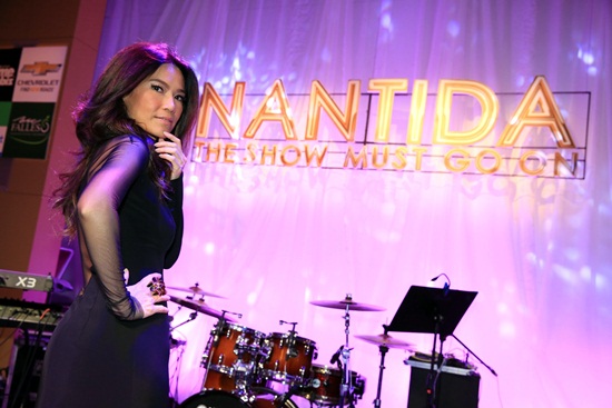 ตู่ นันทิดา จัดคอนเสิร์ตใหญ่ 1-2 ก.พ. 57 จองบัตรได้แล้ววันนี้ ตู่ นันทิดา จัดคอนเสิร์ตใหญ่ 1-2 ก.พ. 57 จองบัตรได้แล้ววันนี้