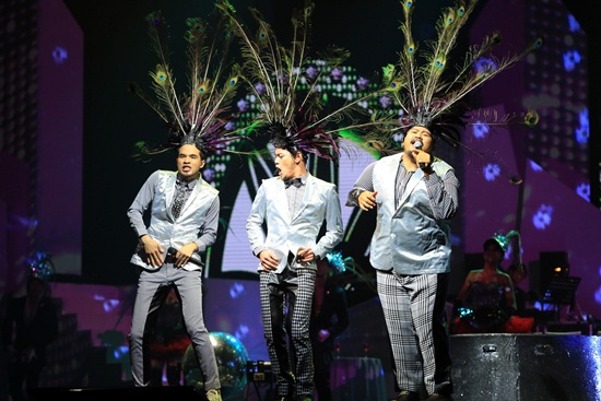 สามแยกปากหวาน ปล่อยของไม่มีกั๊ก ทิ้งทวนสงครามฮาครั้งสุดท้าย ! สามแยกปากหวาน ปล่อยของไม่มีกั๊ก ทิ้งทวนสงครามฮาครั้งสุดท้าย !