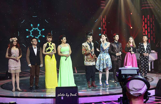 ณัฐ ศักดาทร ปลื้ม ได้ฉายา The Harvard Prince ในคอนเสิร์ตไทย-จีน ณัฐ ศักดาทร ปลื้ม ได้ฉายา The Harvard Prince ในคอนเสิร์ตไทย-จีน