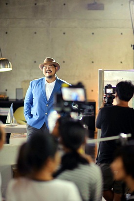 ป๊อบ ปองกูล ส่งเพลง มีเราตลอดไป เป็นกำลังใจชีวิตคู่ ป๊อบ ปองกูล ส่งเพลง มีเราตลอดไป เป็นกำลังใจชีวิตคู่