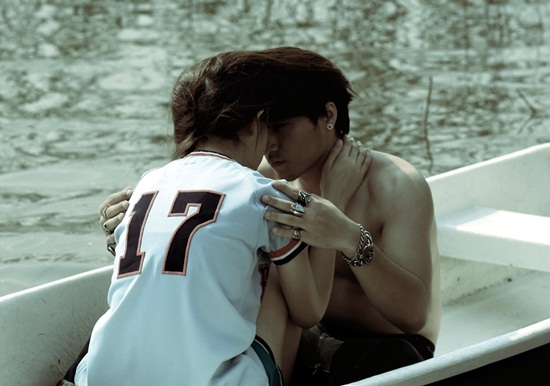 ศรัญ ตื่นเต้น MV หนังสั้น-ซิงเกิลแรก มองแต่ไม่เห็น ฟังแต่ไม่ได้ยิน ศรัญ ตื่นเต้น MV หนังสั้น-ซิงเกิลแรก มองแต่ไม่เห็น ฟังแต่ไม่ได้ยิน