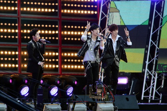 MBC Korean Music Wave in Bangkok 2013