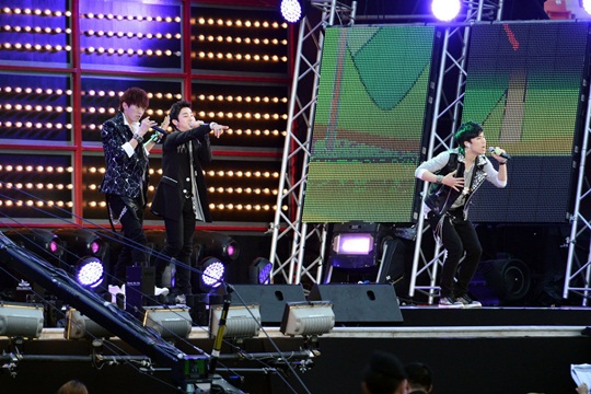MBC Korean Music Wave in Bangkok 2013