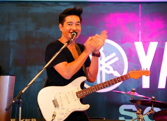ก้อง สหรัถ ก้อง สหรัถ