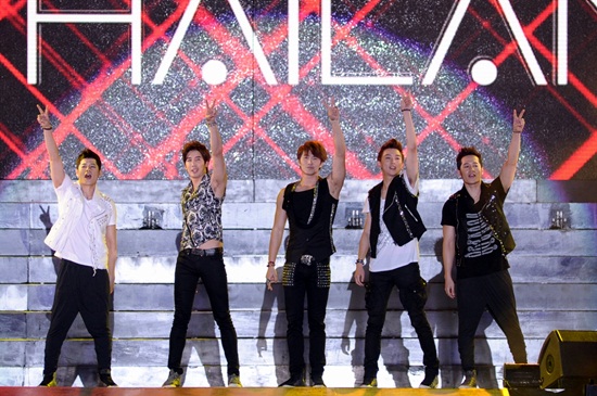 Super Joint Concert in Thailand