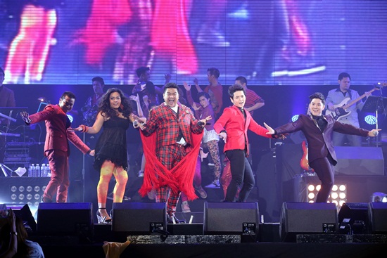 เบน ชลาทิศ จัดครบรสสนุกสุดแซบ ใน Born To Be Ben เบน ชลาทิศ จัดครบรสสนุกสุดแซบ ใน Born To Be Ben