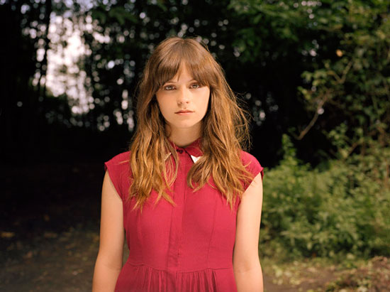 Gabrielle Aplin ส่งซิงเกิลที่ 3 Panic Cord Gabrielle Aplin ส่งซิงเกิลที่ 3 Panic Cord