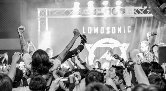 Lomosonic Lomosonic