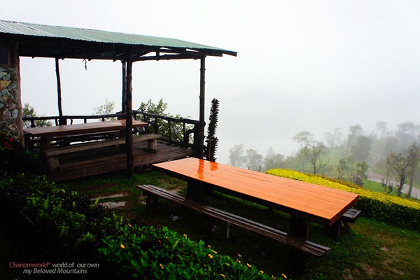 แอ่วน่าน ชมความงามของอุทยานฯ ศรีน่าน & ขุนสถาน