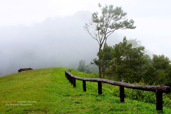 แอ่วน่าน ชมความงามของอุทยานฯ ศรีน่าน & ขุนสถาน
