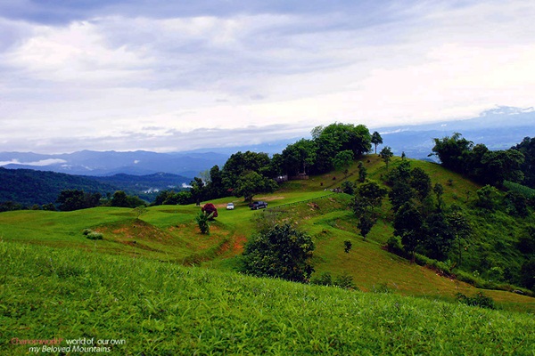 แอ่วน่าน ชมความงามของอุทยานฯ ศรีน่าน & ขุนสถาน
