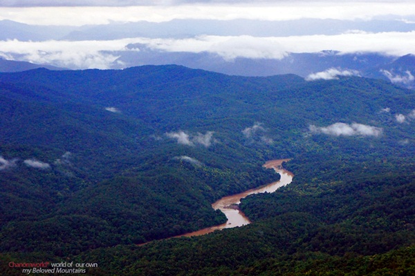 แอ่วน่าน ชมความงามของอุทยานฯ ศรีน่าน & ขุนสถาน