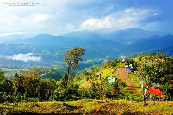 แอ่วน่าน ชมความงามของอุทยานฯ ศรีน่าน & ขุนสถาน
