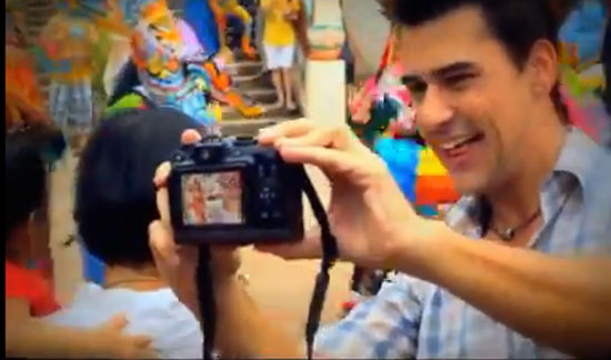 คลิปฝรั่งชวนเที่ยวเมืองไทย แห่กดไลค์ กดแชร์ เพียบ