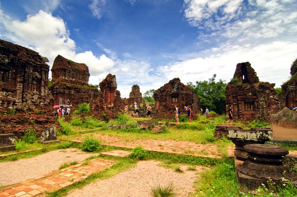 ปราสาทหมีเซิน ที่เที่ยวเวียดนาม ปราสาทหมีเซิน ที่เที่ยวเวียดนาม