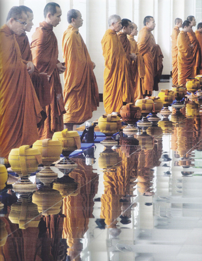 เที่ยวธรรมะกับพระอีสานเหนือ