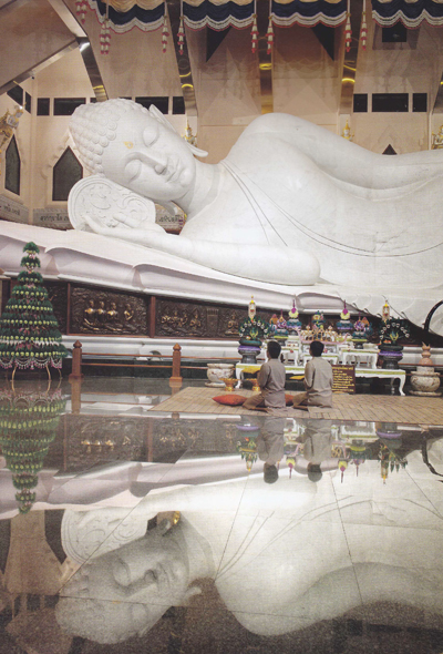 เที่ยวธรรมะกับพระอีสานเหนือ